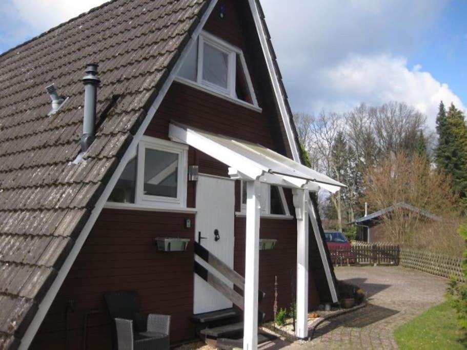 Nurdachhaus Mit Kaminofen Und Grossem Grundstueck Villa Faßberg Exteriör bild